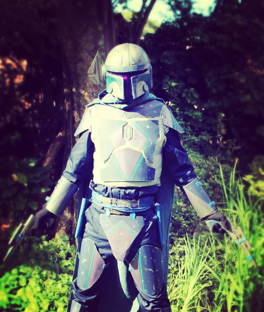 This is an image of Jax Cosplaying a Mando